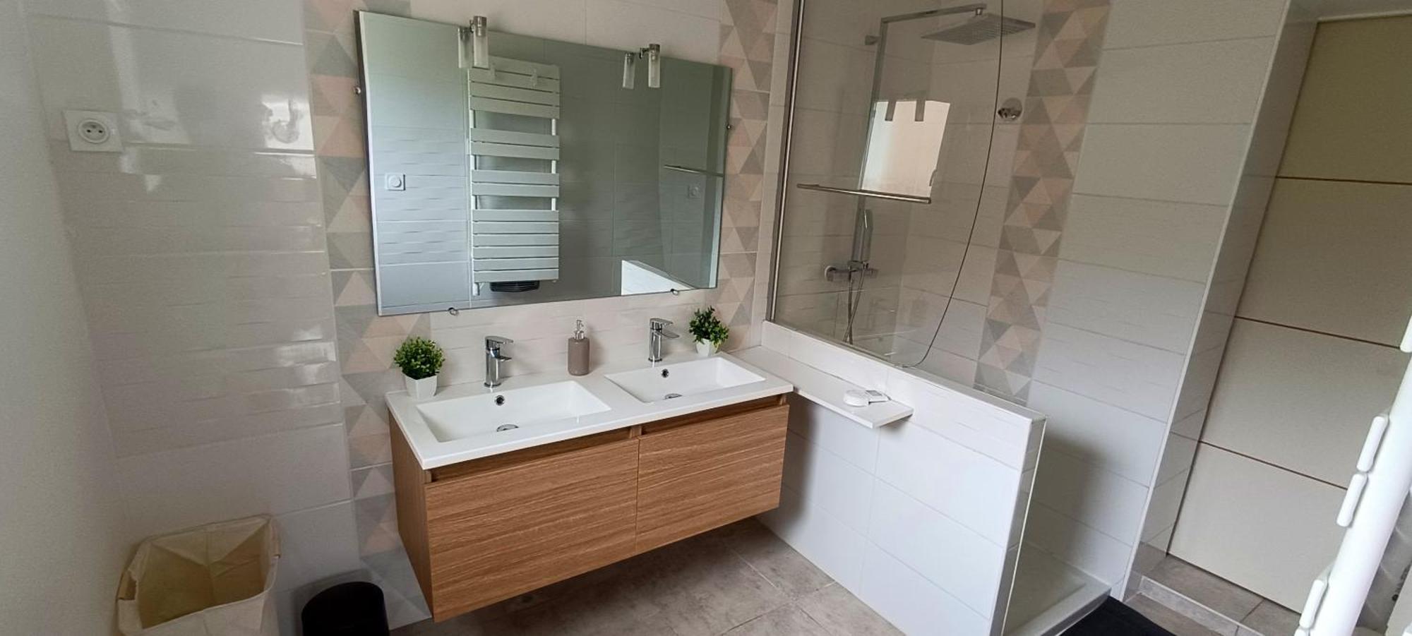 La Villa Lyne - Villa Moderne 4 Chambres 8 Personnes Clim Lèzan Dış mekan fotoğraf